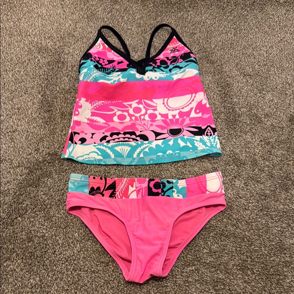 ZeroXposur Pink and Blue Swimwear
